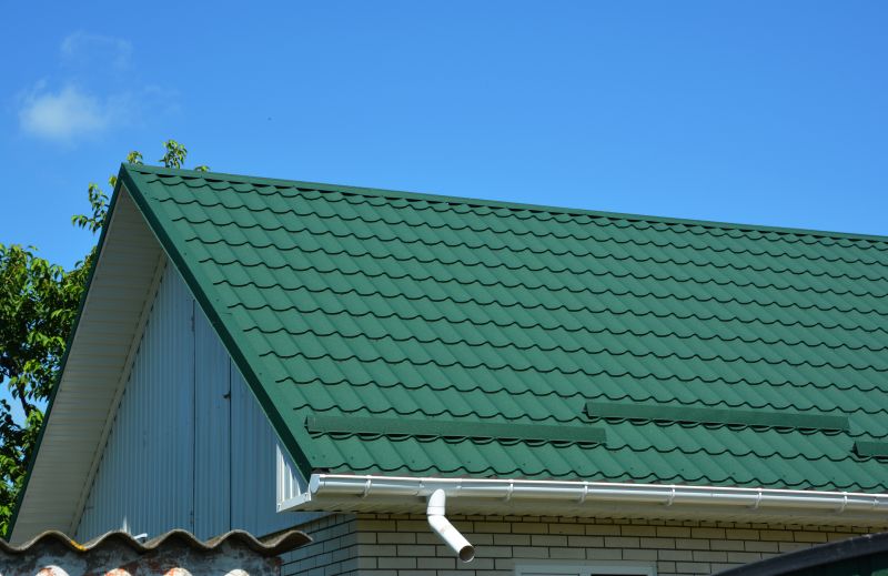 Metal Roofs on Commercial Buildings